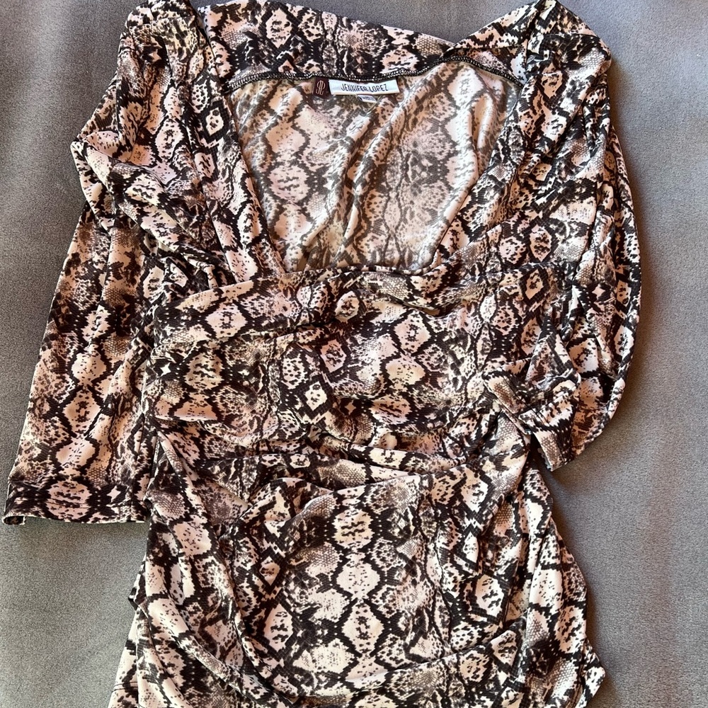 Jennifer Lopez snakeskin blouse size medium